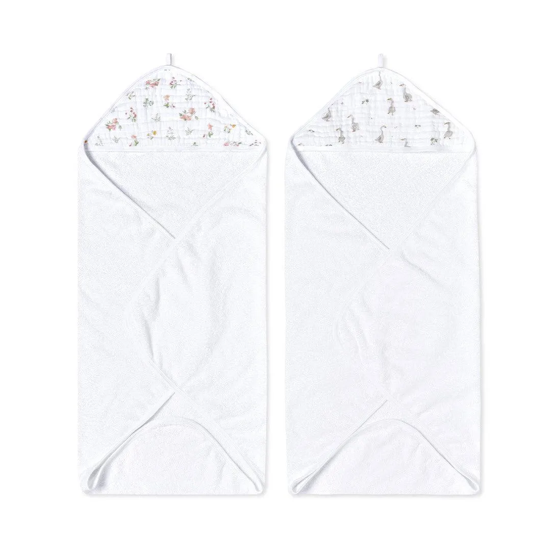 aden   anais Essentials Hooded Towel - 2 Pack - Country Floral