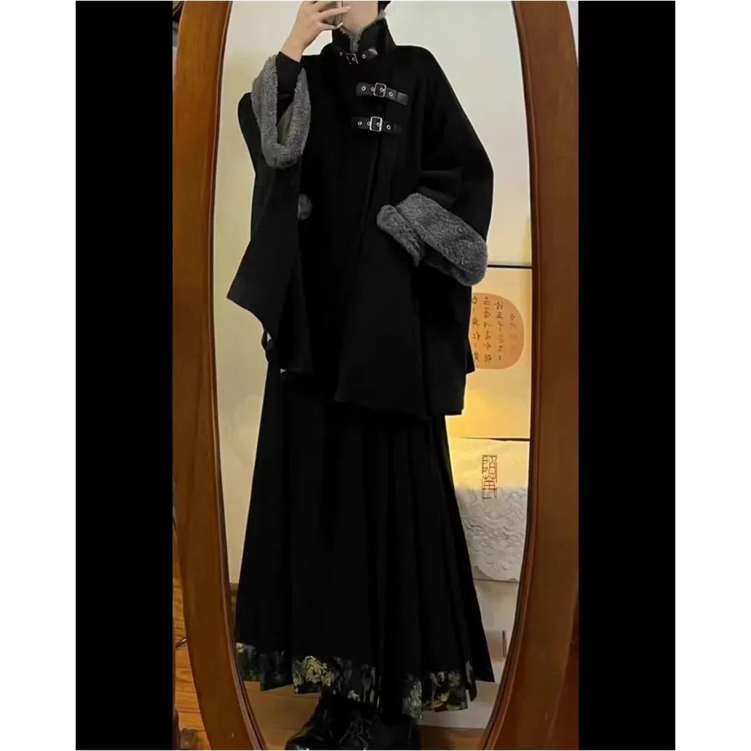 Aiertu Chinese Style Cloak Coat Women New Chinese High end Plush Capes Autumn and Winter Loose Causal Warm Black Coat Women Clothing