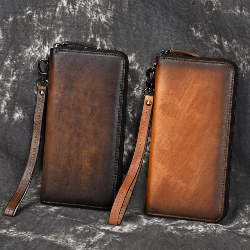 ChicLeather Zipper Long Wallet: Fashionable and Durable