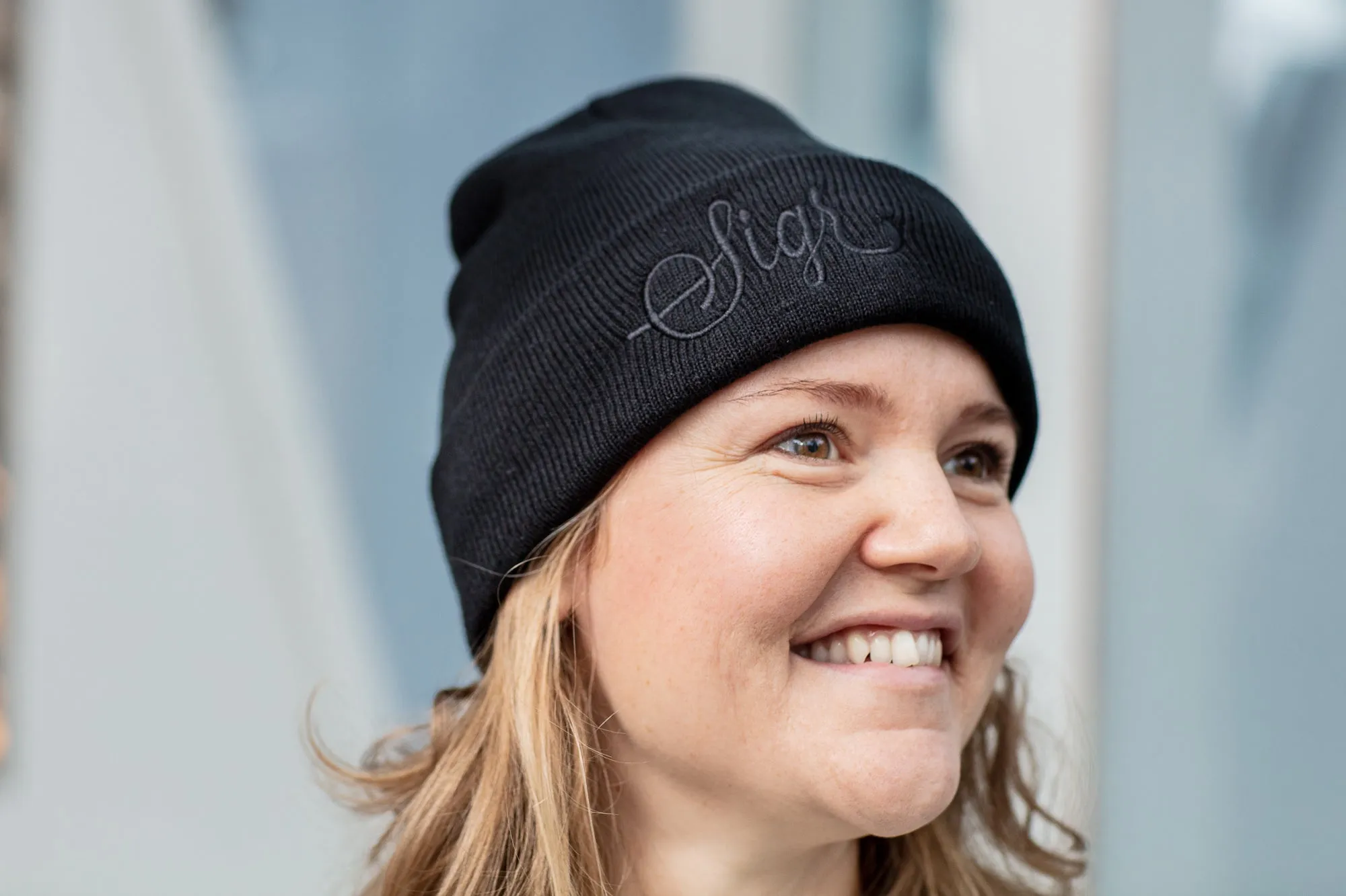 Kungsörn Logo Beanie