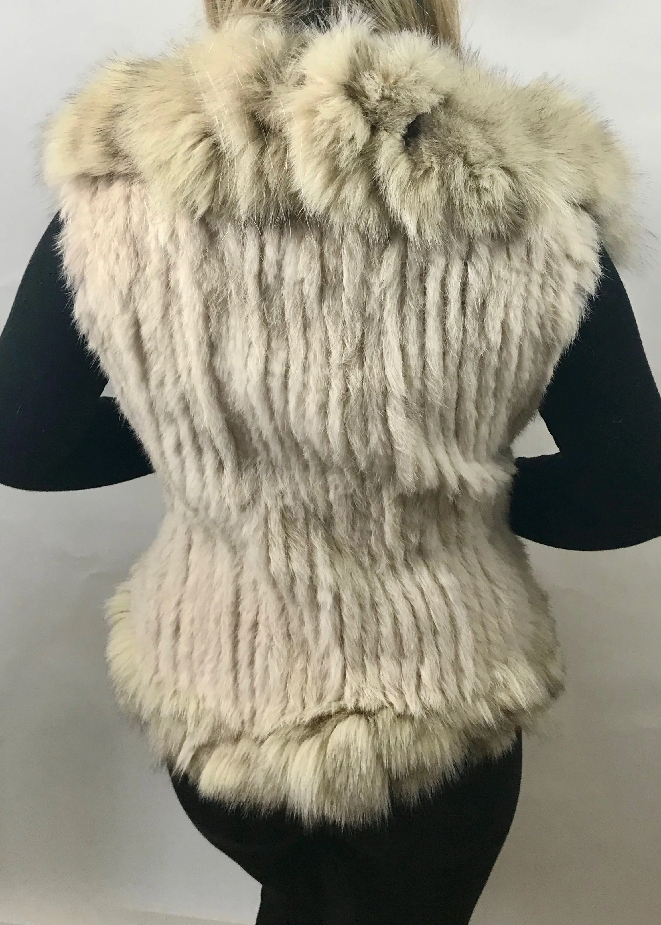 Luxury Fur Gilet in Cream by Feathers Of Italy