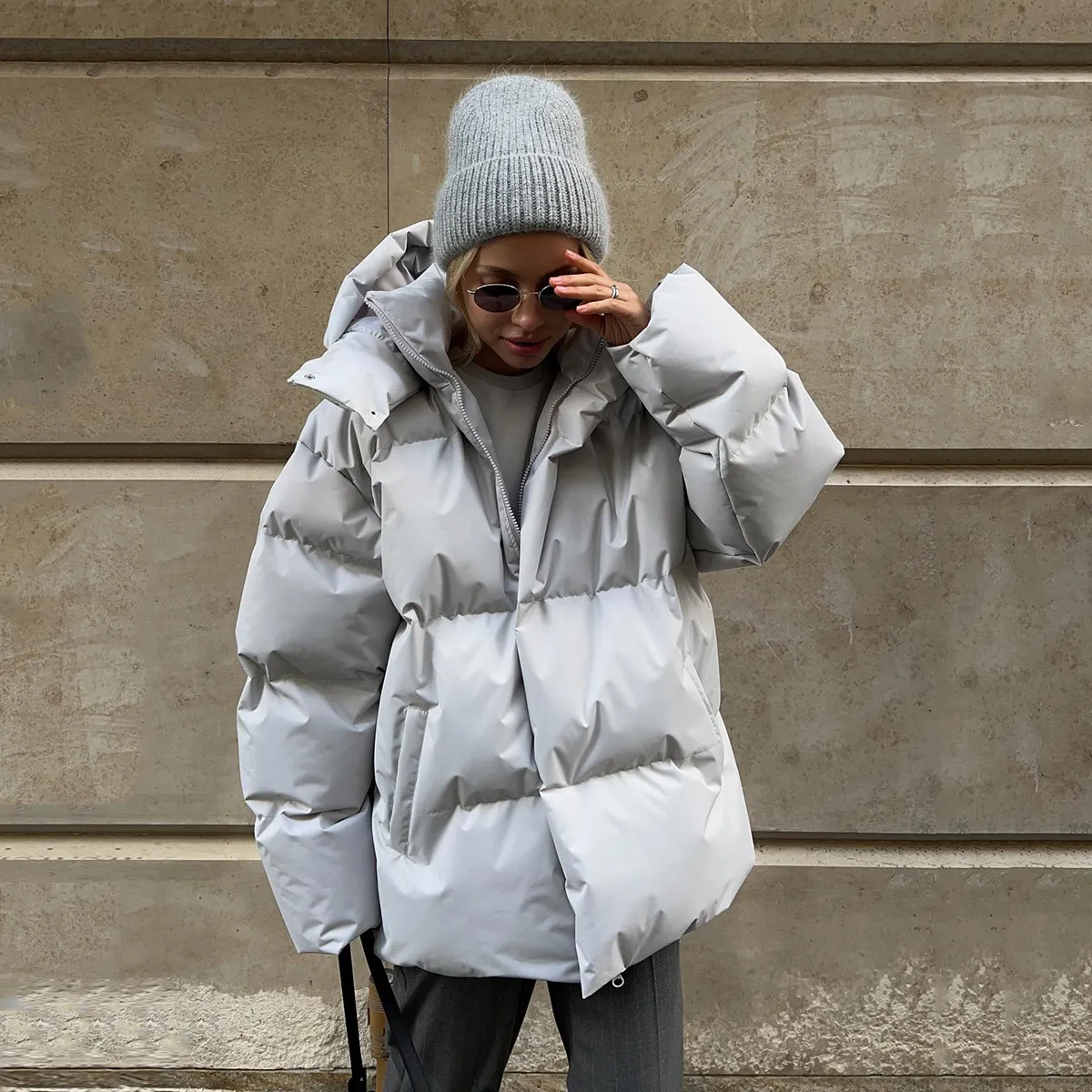 Yulia™ | Modern Warm Down Jacket with Removable Hood